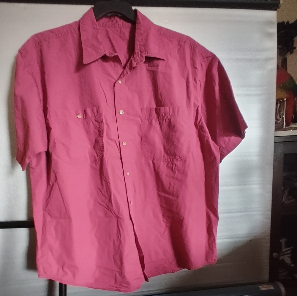 Dark Pink Man's Short Sleeve Dress Shirt Neck Size 17 1/2" Very Good Condition